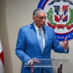 Organizaciones comunitarias Alto Manhattan esperan consulado auxilie familias afectadas por incendio