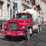 Proyecto de ley en Nueva York aumentaría multas a camioneros y choferes por dejar motores encendidos