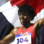 Marileidy Paulino gana un oro de récord bajo la lluvia en los 400 metros de los Juegos Centroamericanos y del Caribe Santo Domingo 2026