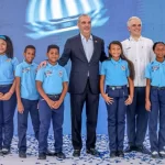 De Camps llama «falsa» versión sobre extranjeros y cupos escolares